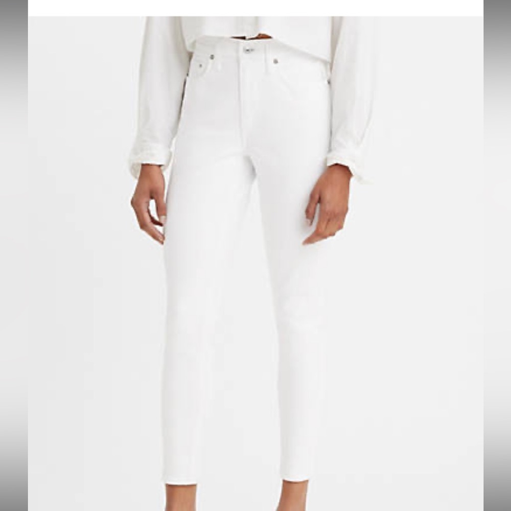 Levi’s 721 High Rise Skinny Jeans in white size 29